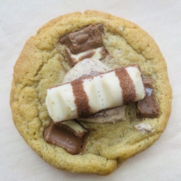 Kinder Bueno Stuffed Cookies
