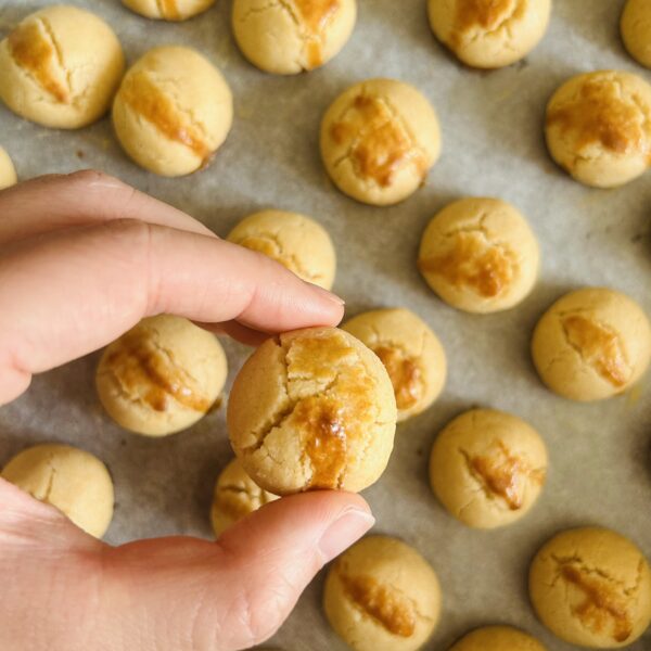 Almond Cookie - Pack of 6